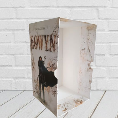 Eowyn-Schuber leer, unaufgebaut
